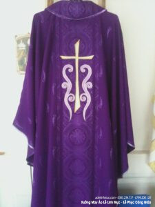 Áo lễ linh mục màu tím đẹp