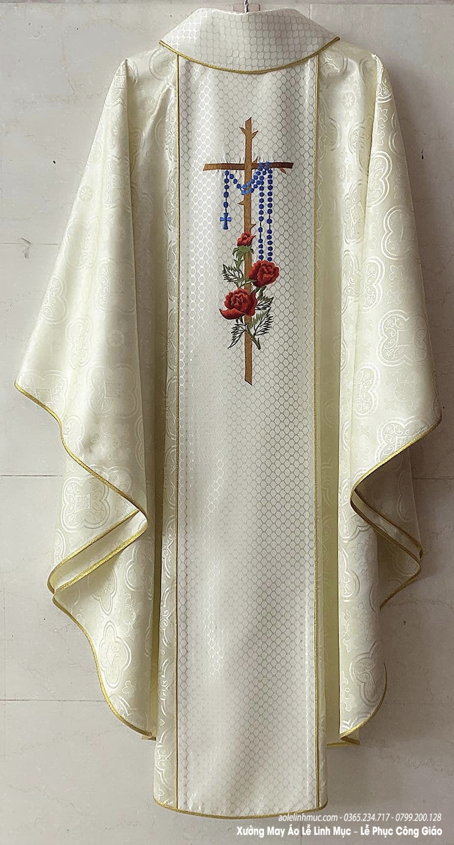 Mẫu áo lễ linh mục Đức Mẹ Fatima đẹp nhất